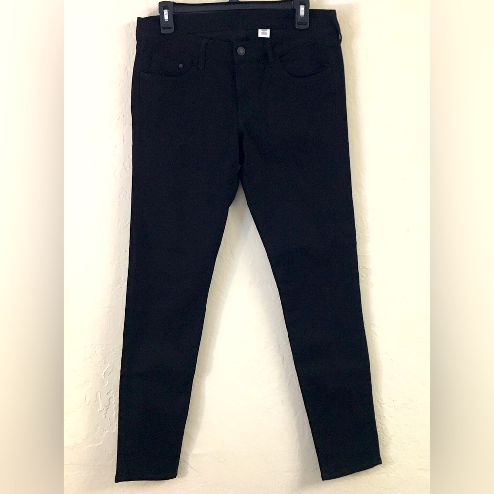 H&M Super Skinny Coupe Ulta Moulante Size 31 Black Stretch